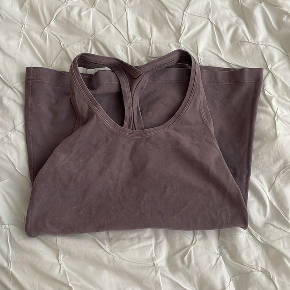 Lululemon Tank - Picture 4 of 5